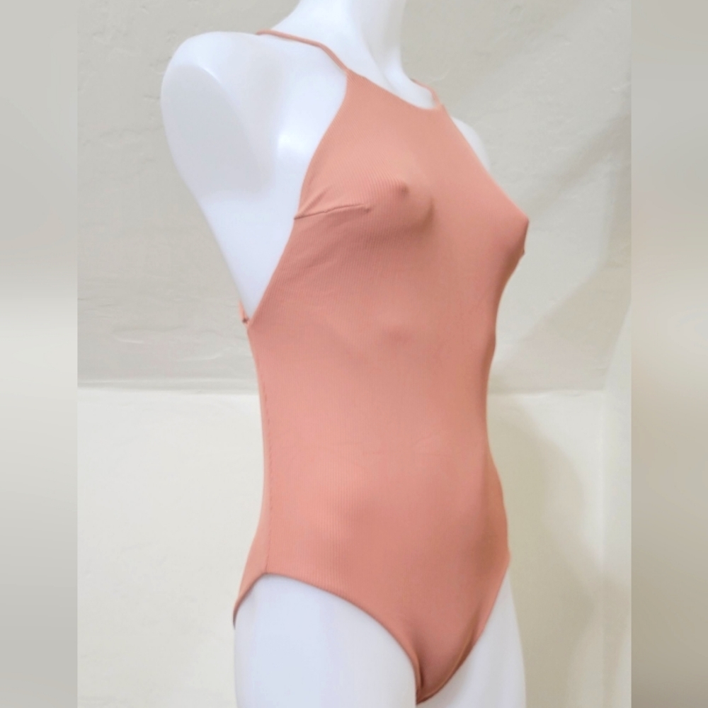 Thrills One Piece Swimsuit